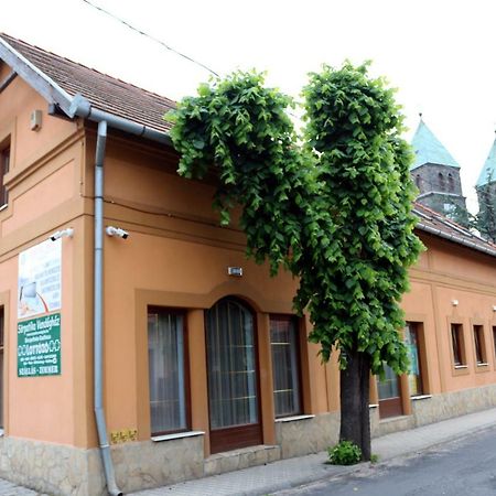 Sörpatika Vendégház Badacsonytomaj Esterno foto