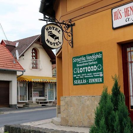 Sörpatika Vendégház Badacsonytomaj Esterno foto