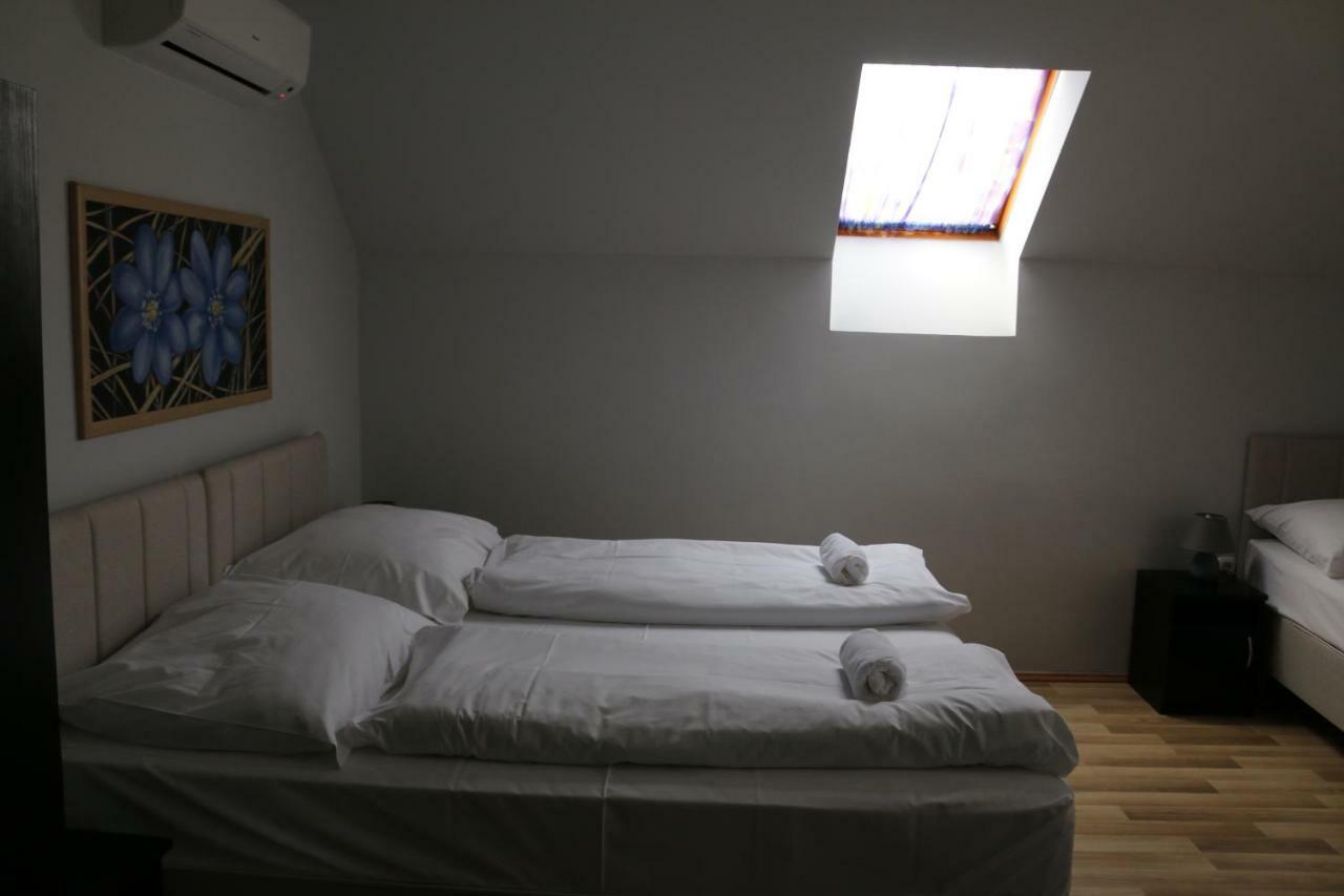 Sörpatika Vendégház Badacsonytomaj Esterno foto