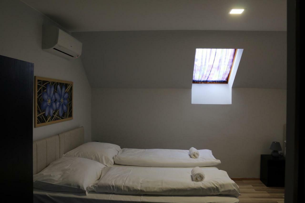 Sörpatika Vendégház Badacsonytomaj Esterno foto